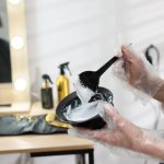 Jak dbać o włosy przesuszone i czy można je farbować?